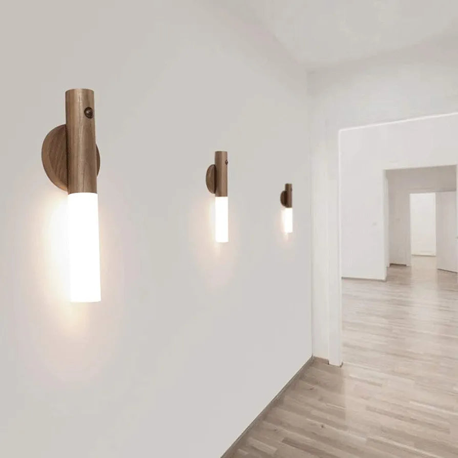 Zidna prenosiva LED lampa sa senzorom 1+1 GRATIS