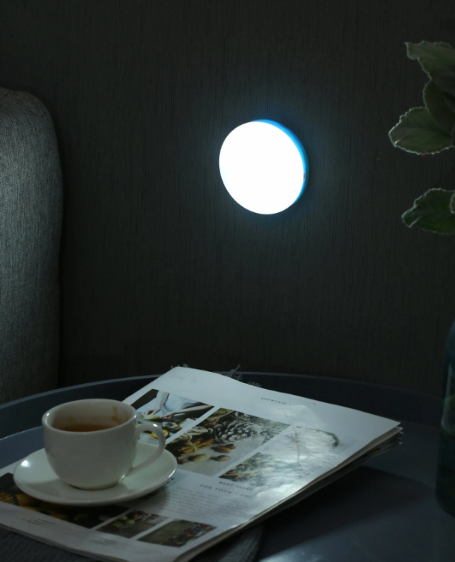 Mini lampe na senzor 1+1 GRATIS